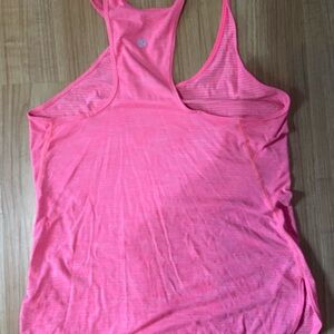 Lululemon hot pink tank top lightweight